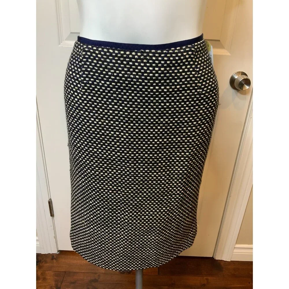 Tory Burch Navy Blue, White & Gold Metallic Tweed Pencil Skirt, Size 6